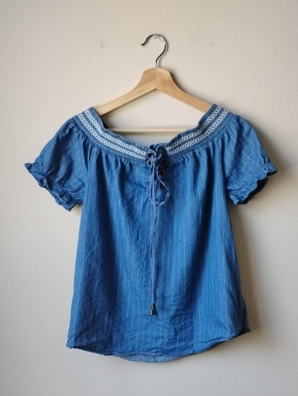 Mine Size M Women’s Blue Off-Shoulder Lace-Up Blouse